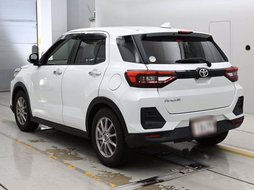 TOYOTA RAIZE