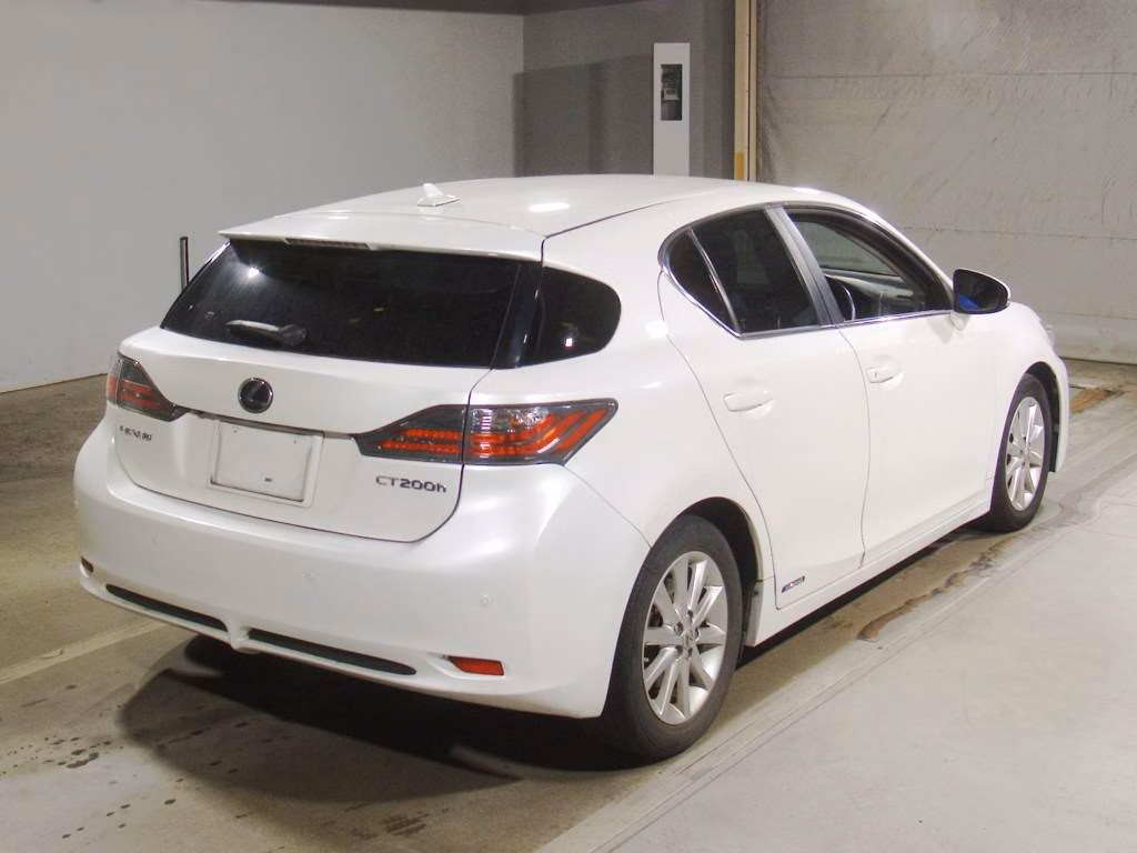 LEXUS CT200H