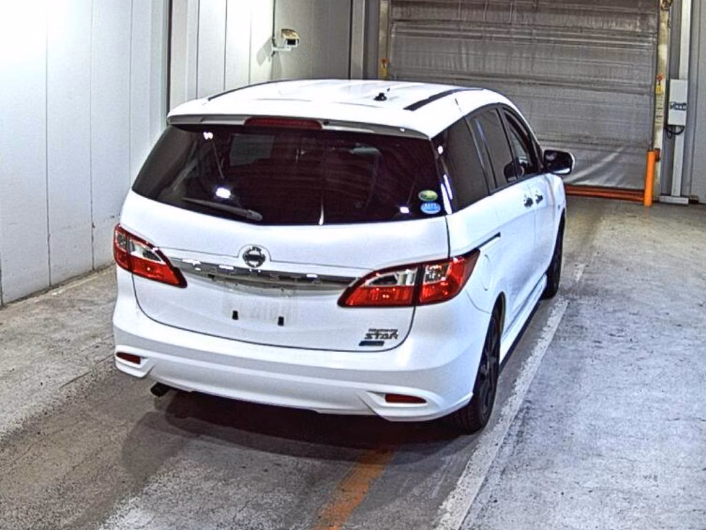 NISSAN LAFESTA