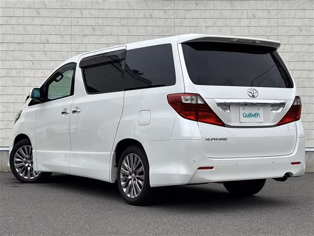 TOYOTA ALPHARD