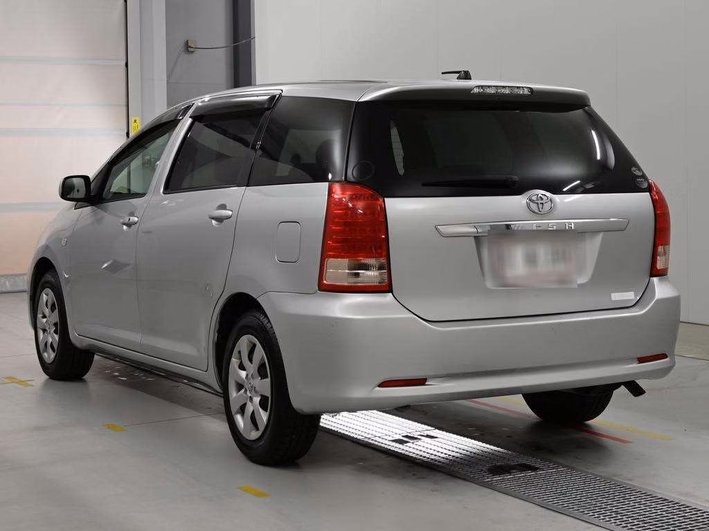 TOYOTA WISH