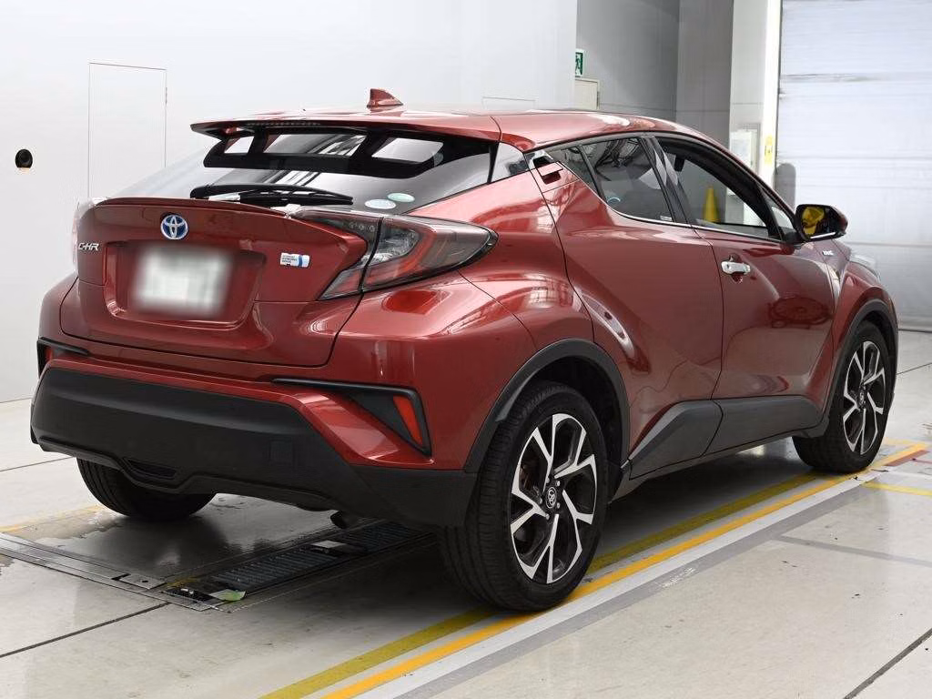 TOYOTA C-HR
