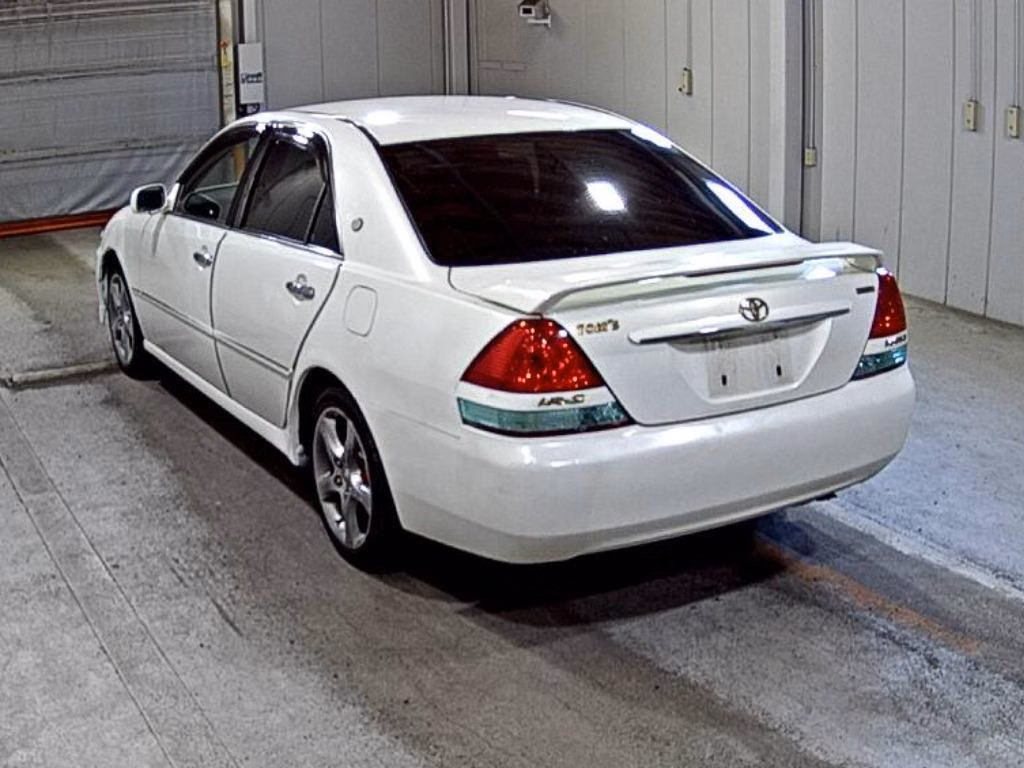 TOYOTA MARK II