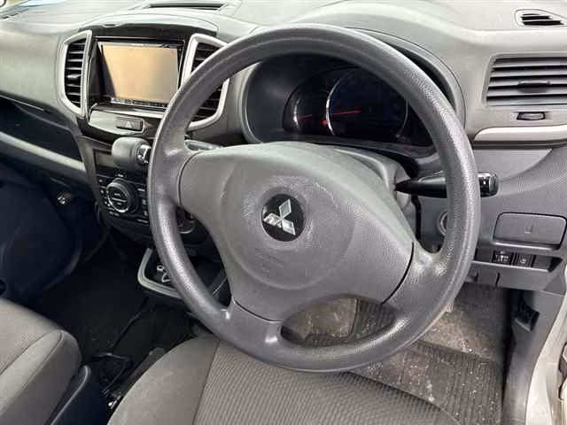 MITSUBISHI DELICA D:2