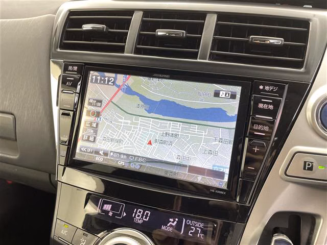 TOYOTA PRIUS ALPHA