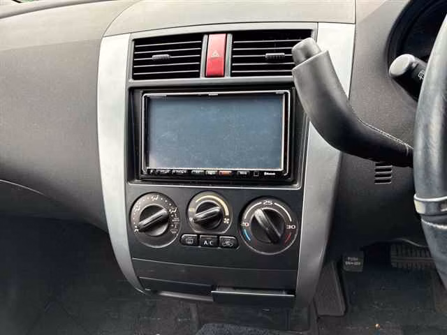 MITSUBISHI COLT PLUS