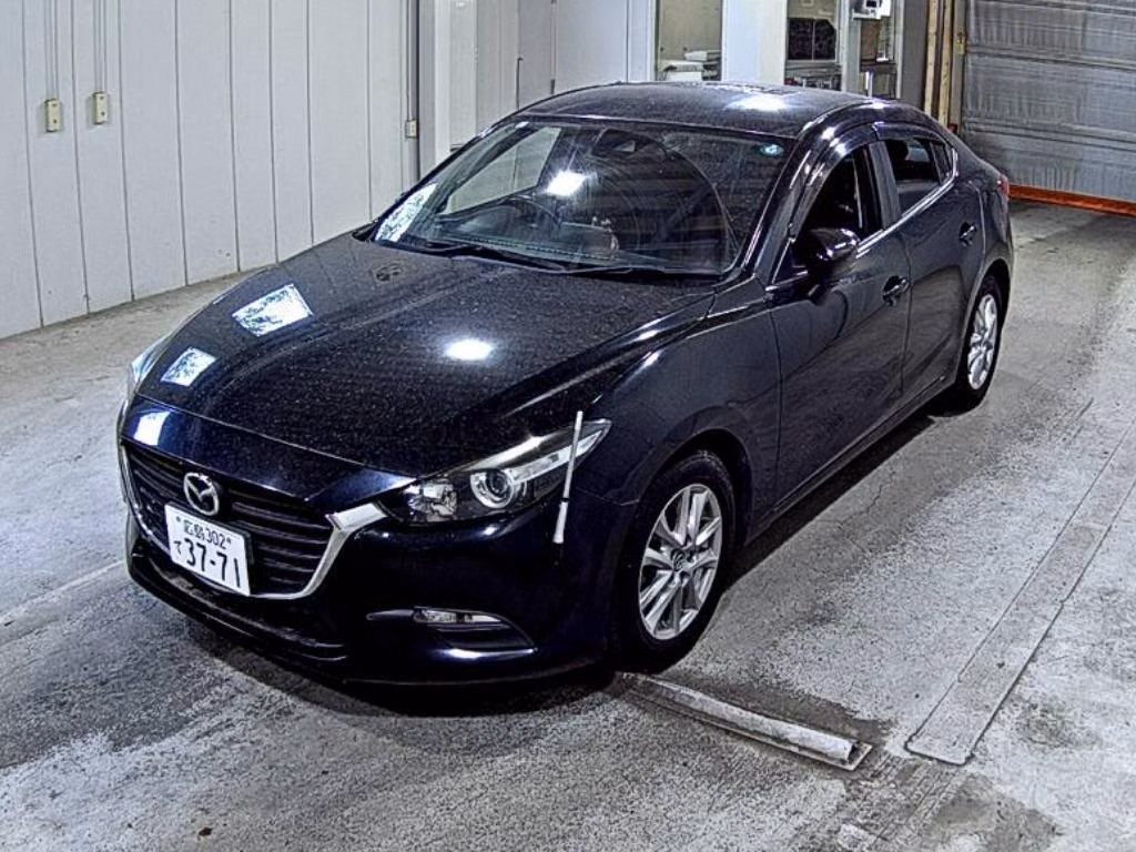 MAZDA AXELA