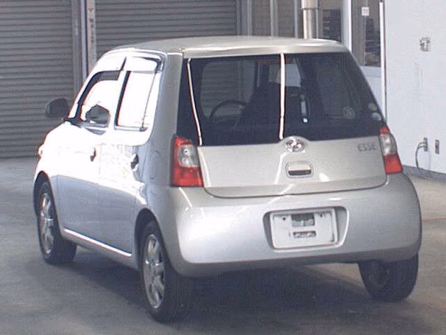 DAIHATSU ESSE