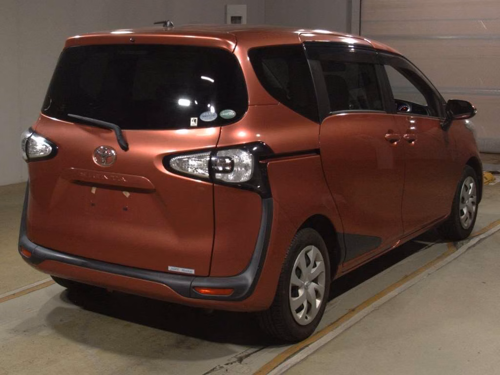 TOYOTA SIENTA