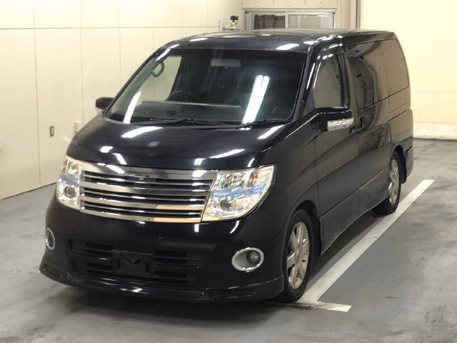 NISSAN ELGRAND