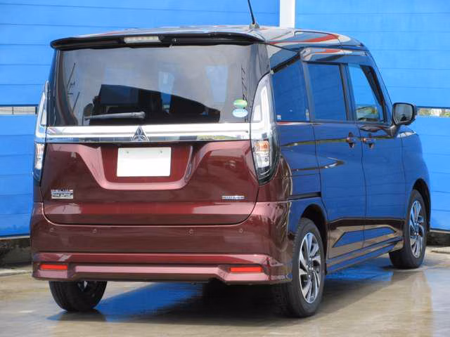 MITSUBISHI DELICA D:2