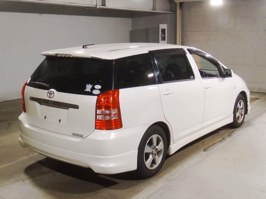 TOYOTA WISH
