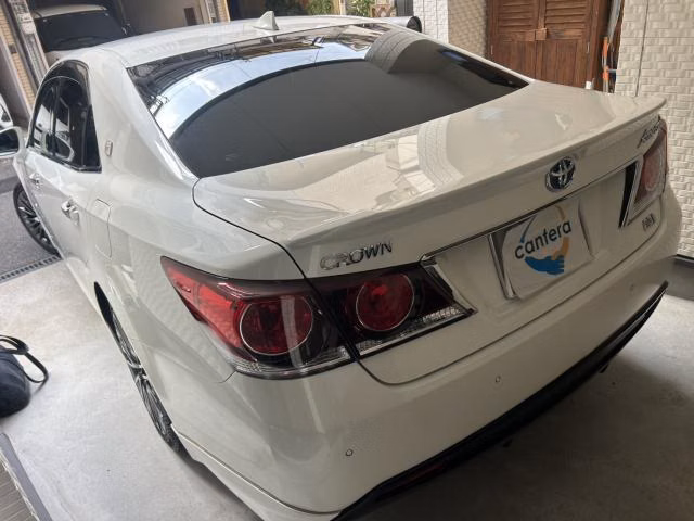 TOYOTA CROWN