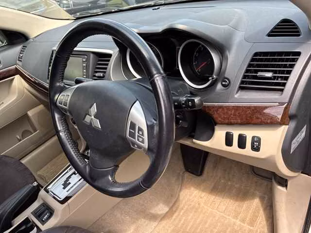 MITSUBISHI GALANT FORTIS