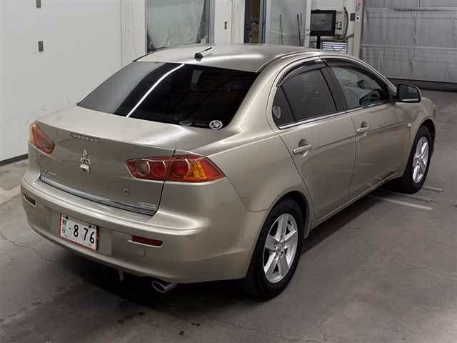 MITSUBISHI GALANT FORTIS