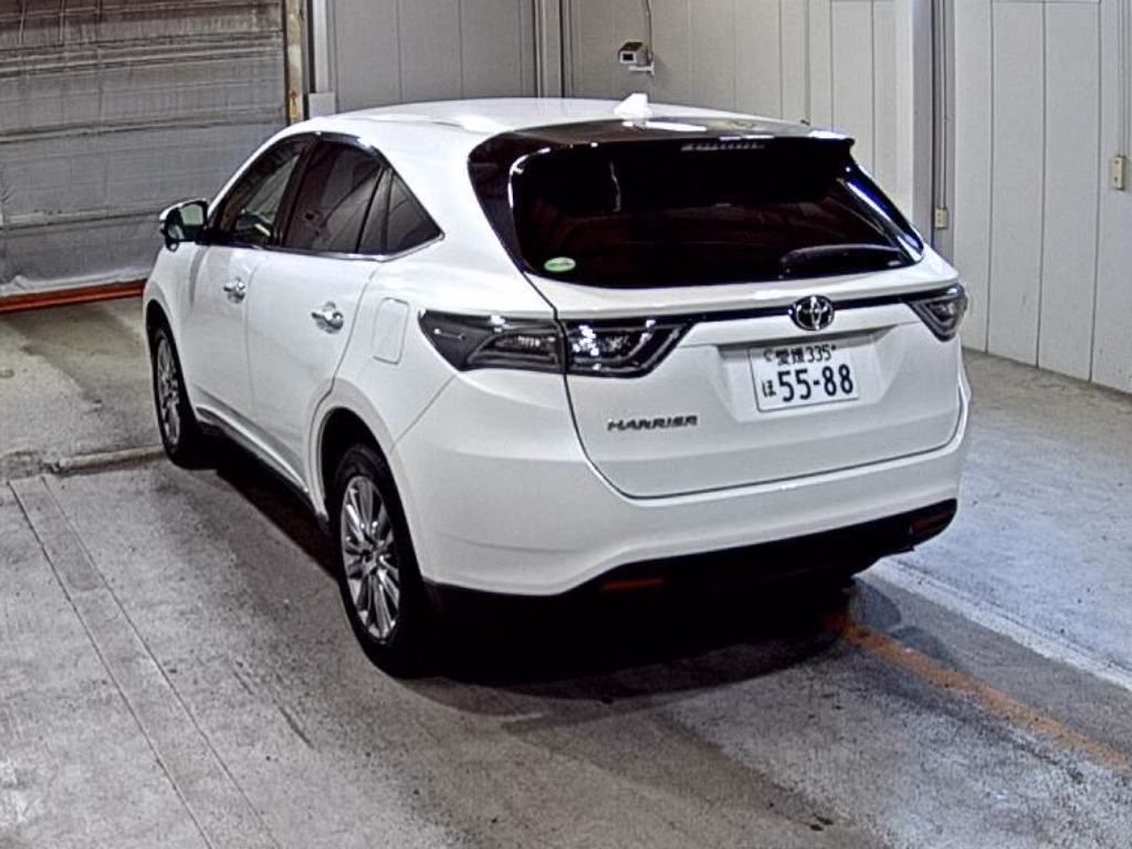TOYOTA HARRIER