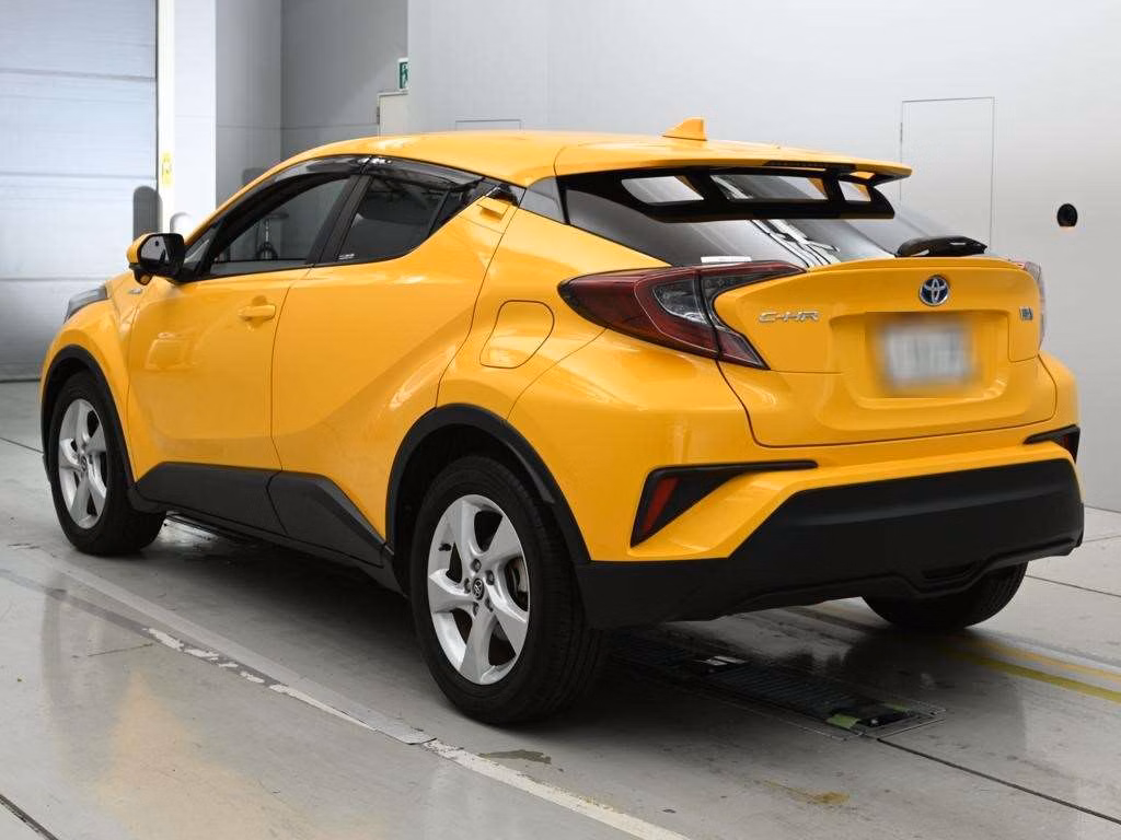 TOYOTA C-HR