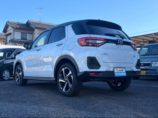TOYOTA RAIZE