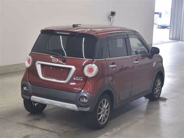 DAIHATSU CAST
