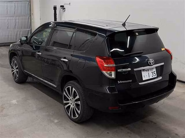 TOYOTA VANGUARD