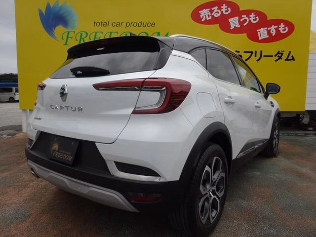 RENAULT CAPTUR