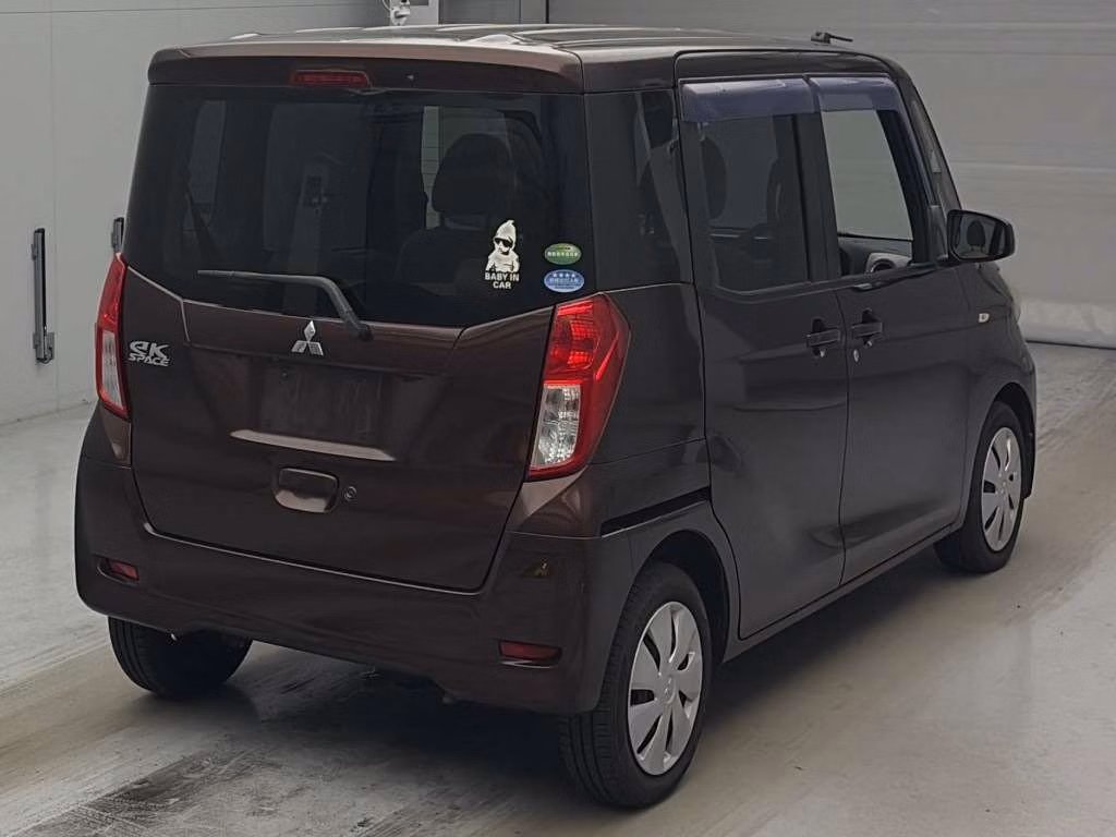 MITSUBISHI EK SPACE