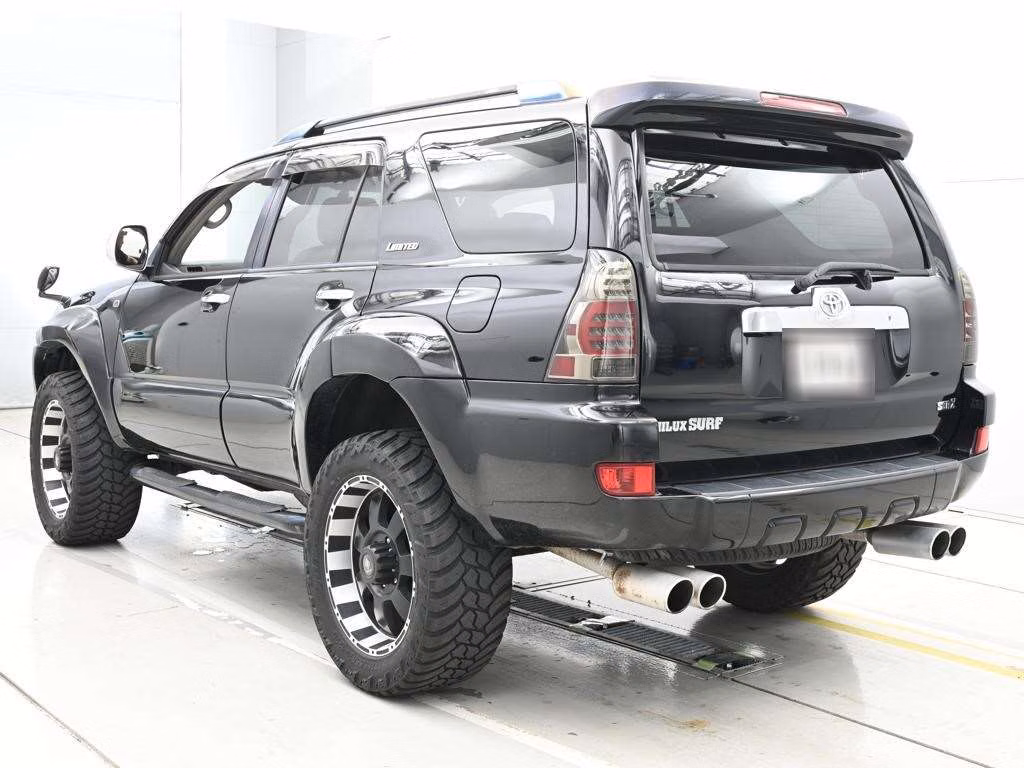 TOYOTA HILUX SURF