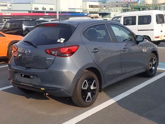MAZDA MAZDA2