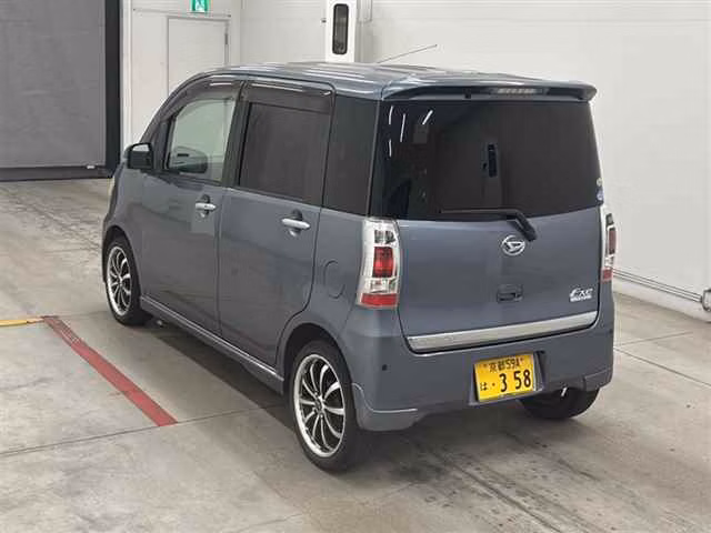 DAIHATSU TANTO EXE