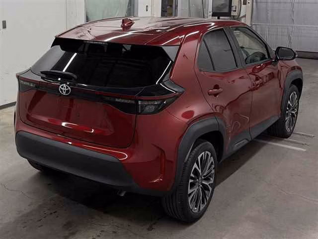 TOYOTA YARIS CROSS