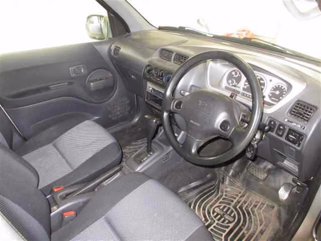 DAIHATSU TERIOS KID