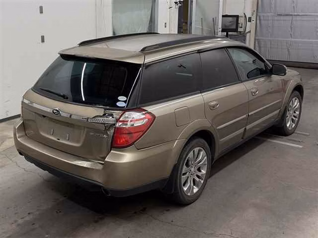 SUBARU OUTBACK