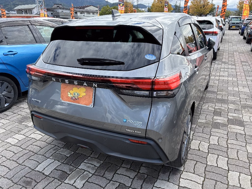 NISSAN NOTE
