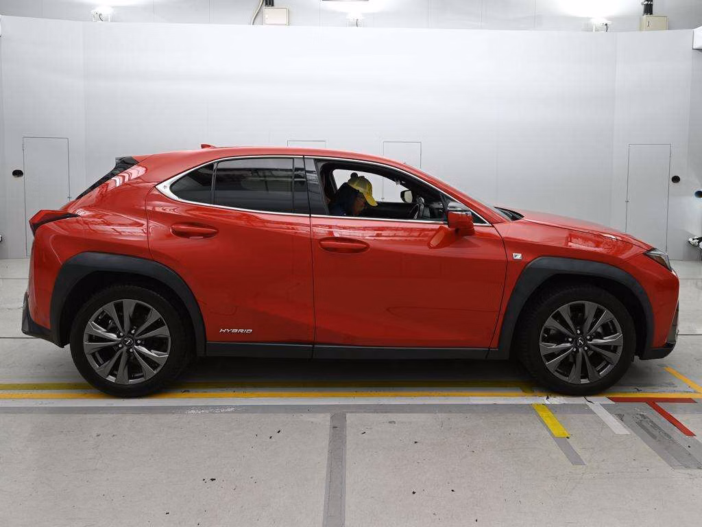 LEXUS UX250H
