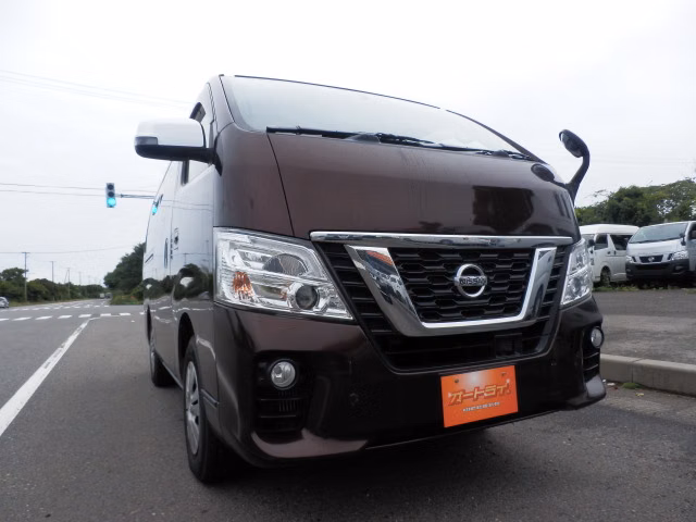 NISSAN NV350 CARAVAN