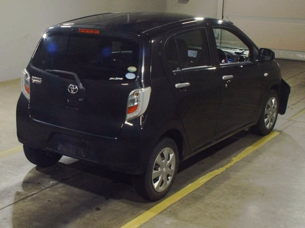 TOYOTA PIXIS EPOCH