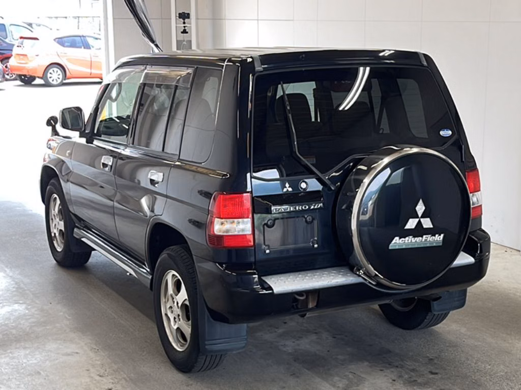 MITSUBISHI PAJERO IO
