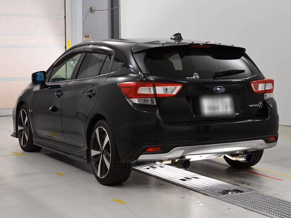 SUBARU IMPREZA
