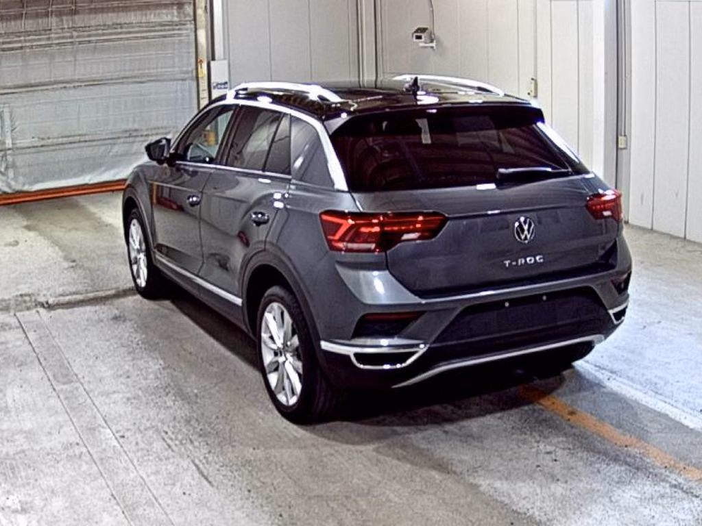 VOLKSWAGEN T-ROC
