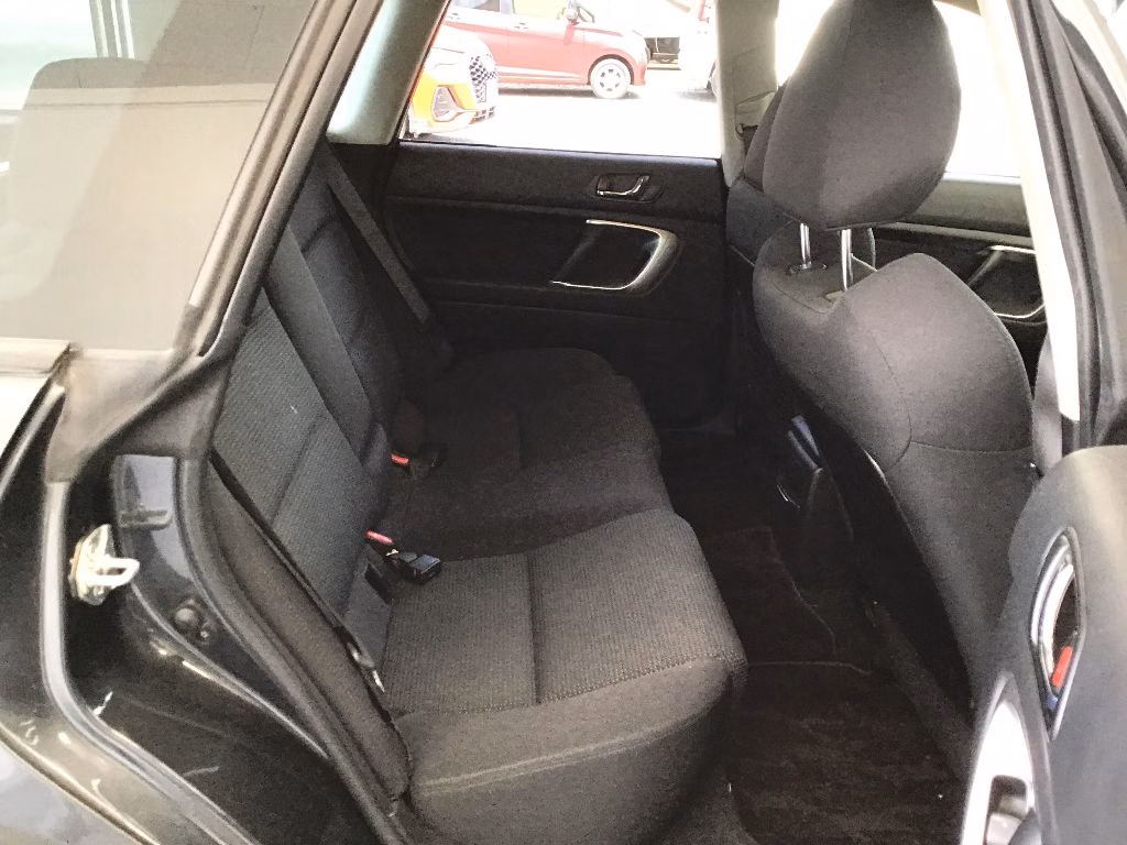 SUBARU LEGACY