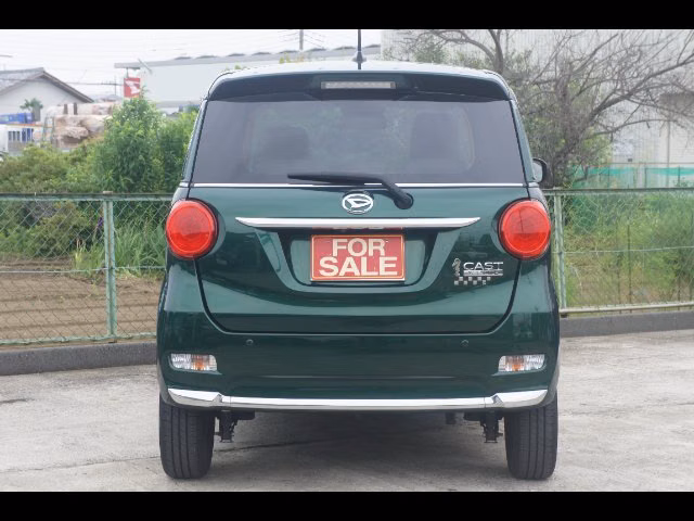 DAIHATSU CAST