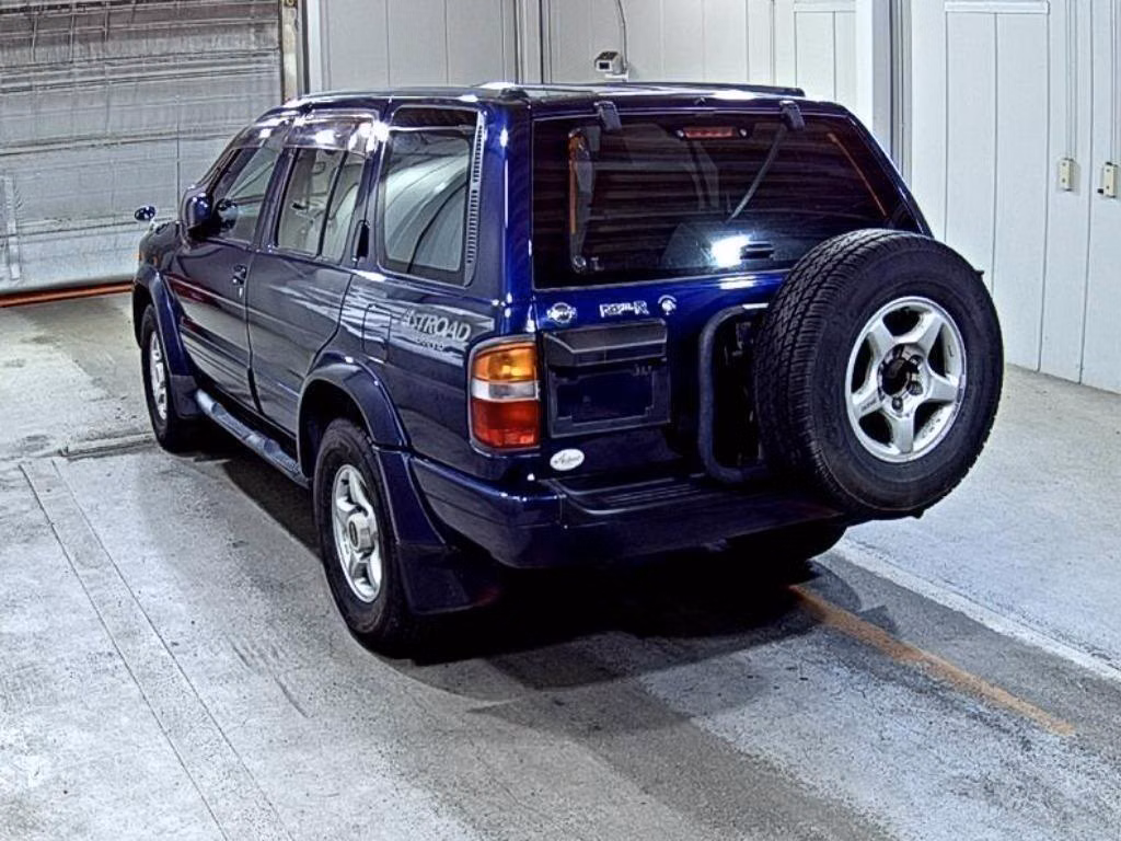 NISSAN TERRANO