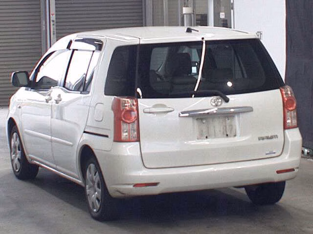 TOYOTA RAUM