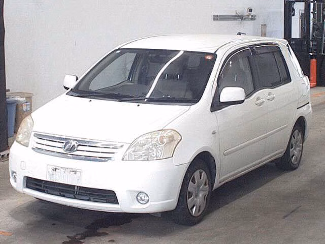 TOYOTA RAUM