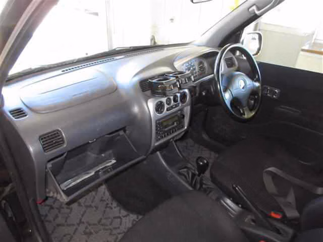 DAIHATSU TERIOS KID