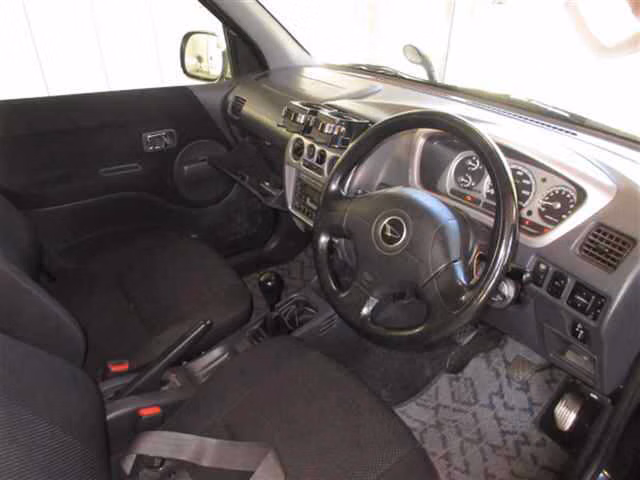 DAIHATSU TERIOS KID