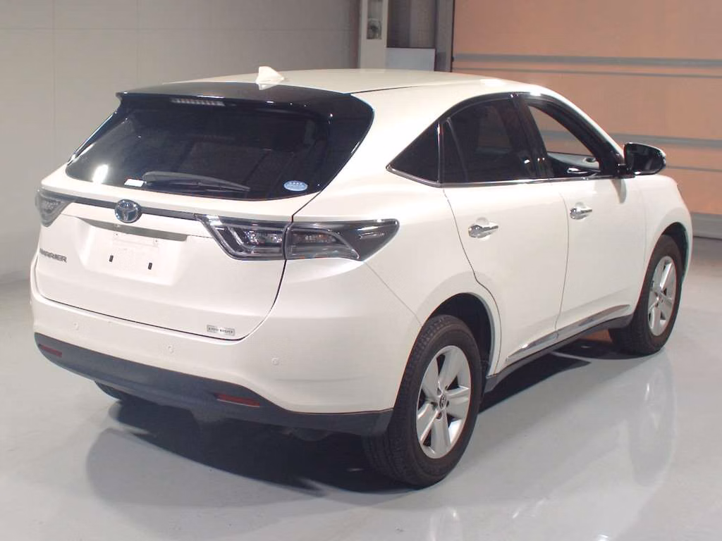 TOYOTA HARRIER