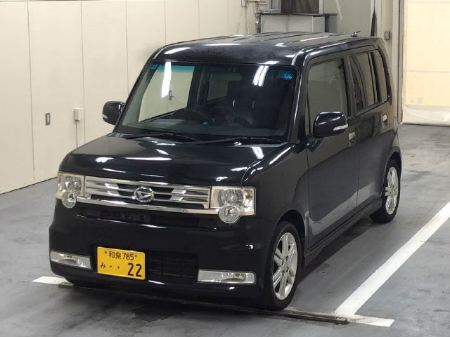 DAIHATSU MOVE CONTE