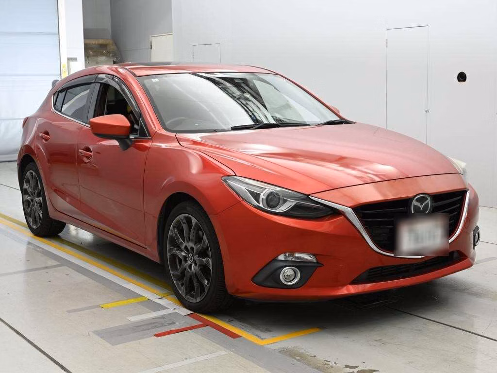 MAZDA AXELA