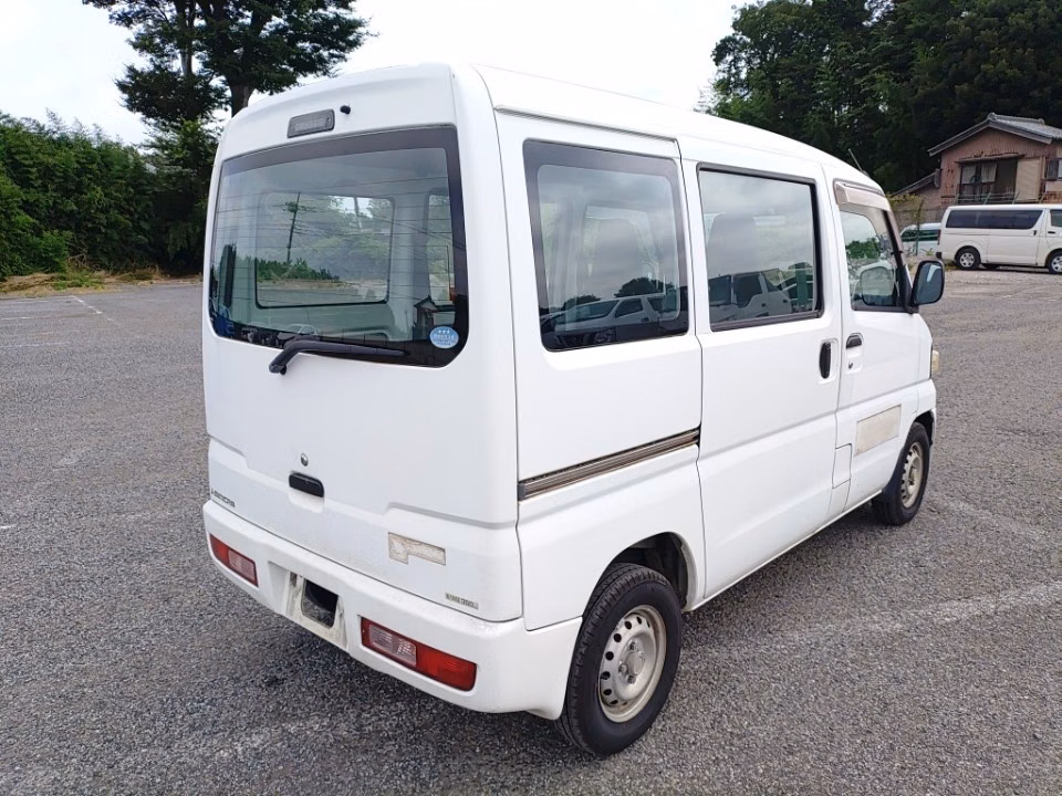 MITSUBISHI MINICAB